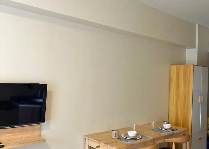 Serene Minimalist In It Park Hotel
